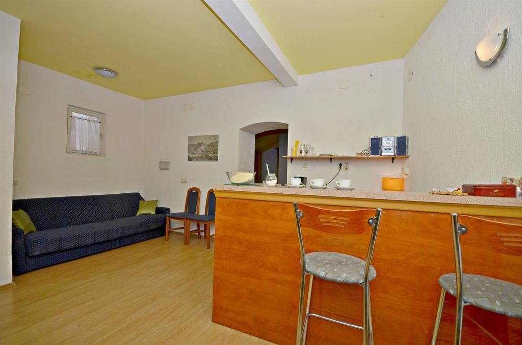 Apartments Nada Водице Екстер'єр фото