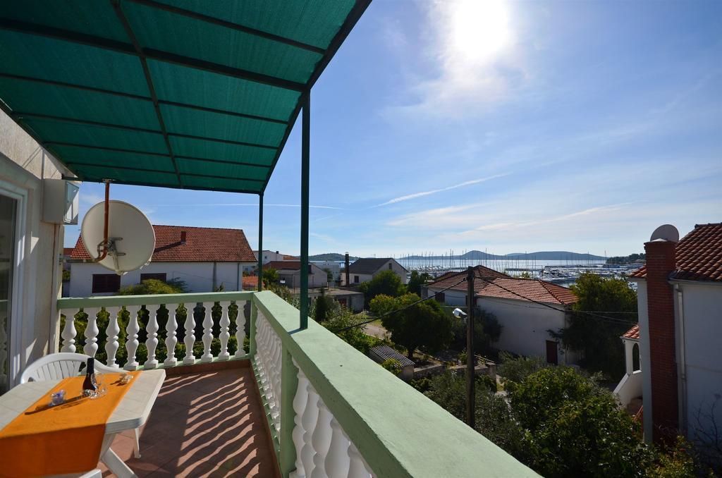 Apartments Nada Водице Екстер'єр фото