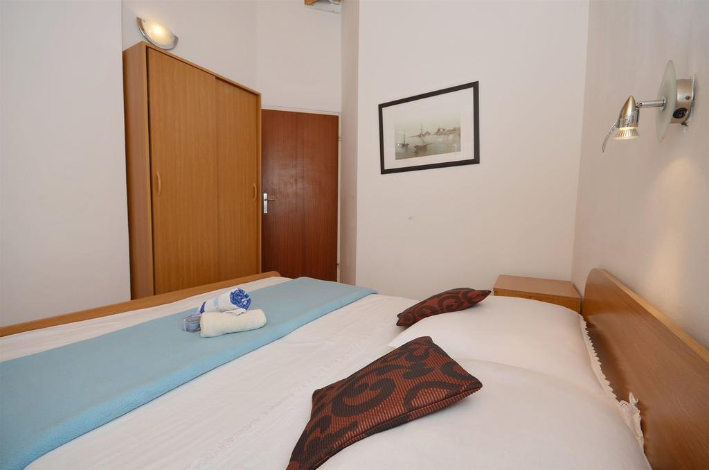 Apartments Nada Водице Екстер'єр фото