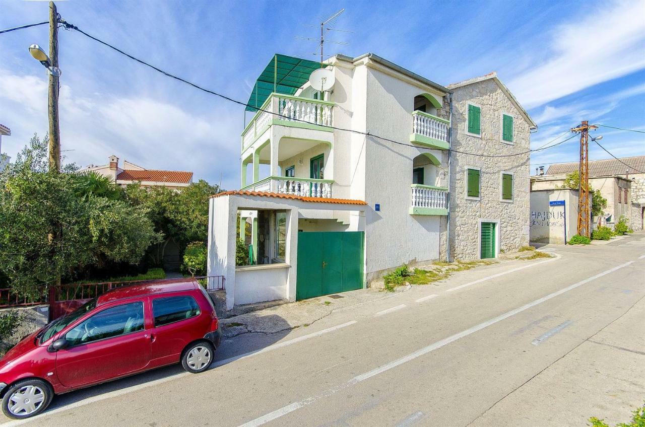 Apartments Nada Водице Екстер'єр фото